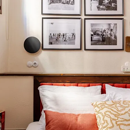 Athena's Zen Den Saloniki